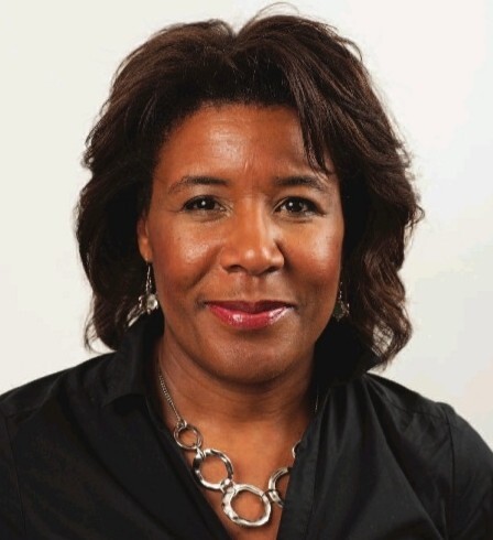 Head shot photo of Denise Scott-McDonald
